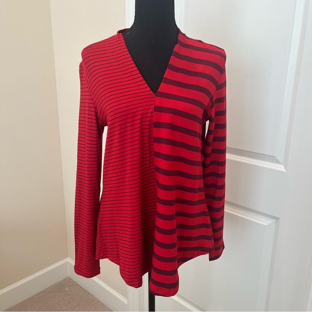 Alembika Vneck Striped Top